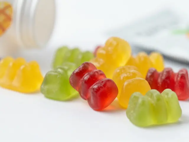 Co dělá HHC gummy? Účinky, dávka a bezpečné užívání