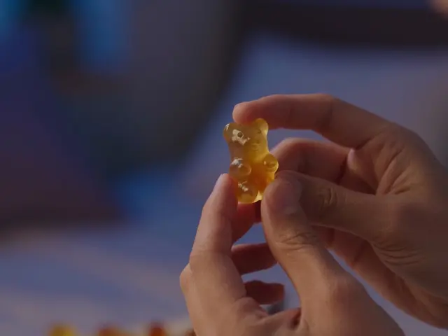 Nejlepší edibles pro spánek: Průvodce THCP a CBD gummy